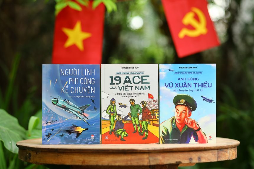 Bộ 3 Người lính phi công kể chuyện