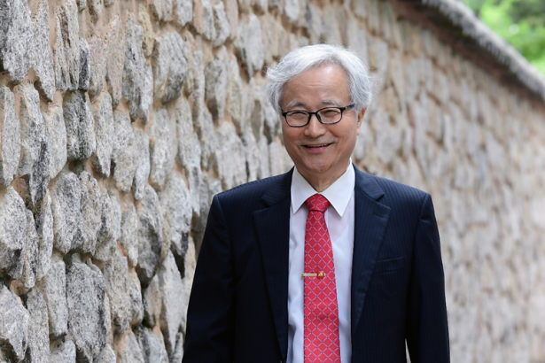 Nhà thơ YOO Ja Hyo – Hàn Quốc