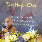 Thầy Huyền Diệu chia sẻ với khán giả về mật pháp Thầy được nhận từ Sư phụ Hoằng Nhơn