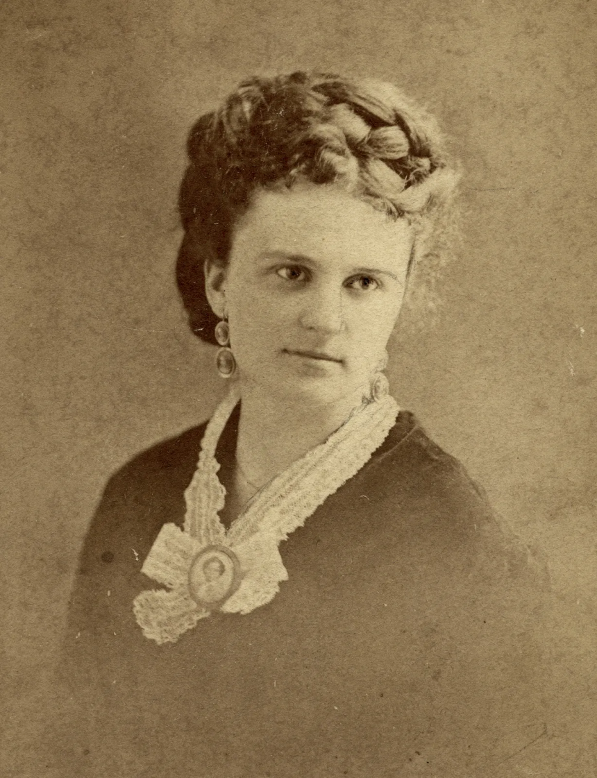 Chân dung nữ nhà văn người Mỹ Kate Chopin