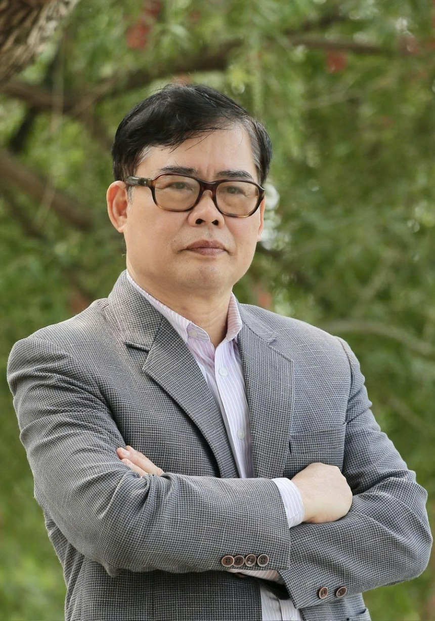 Tác giả Văn Diên