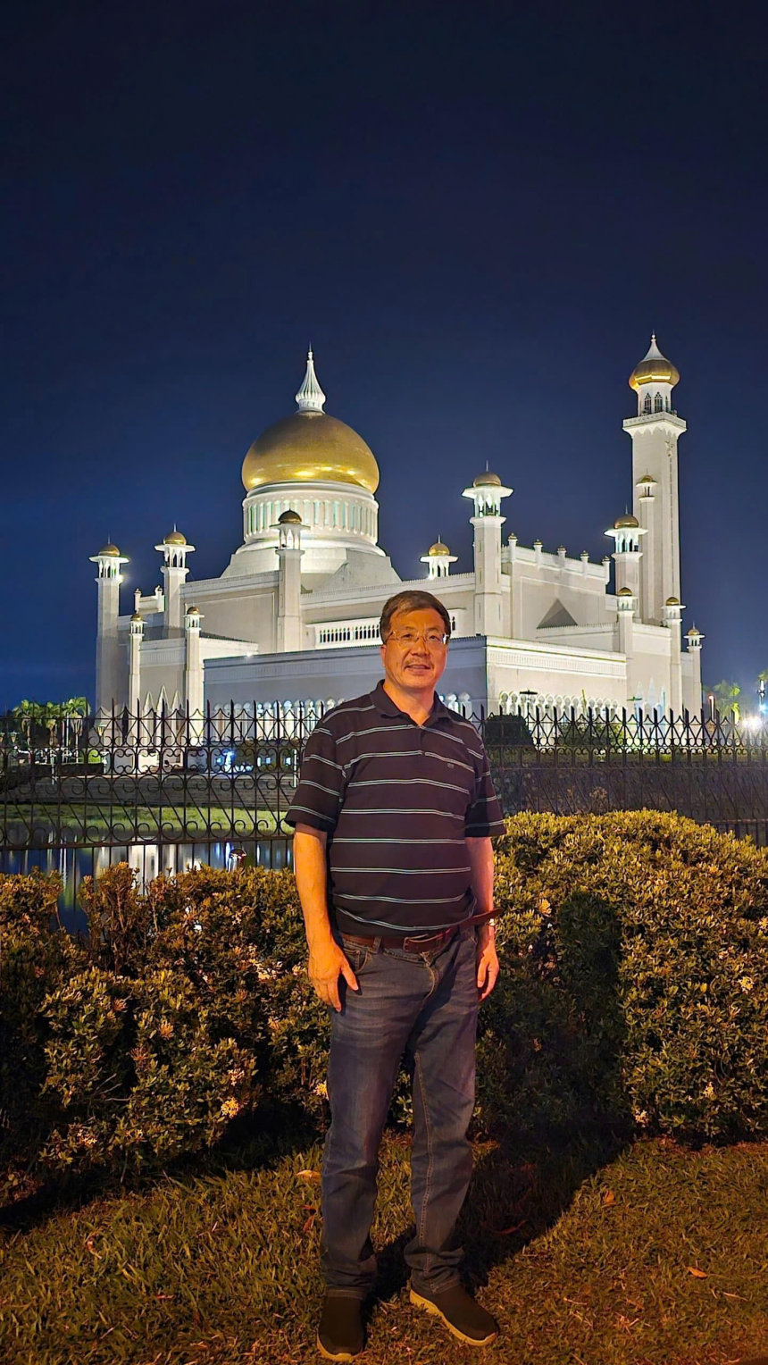 Tác giả Yusuf Liu Baojun